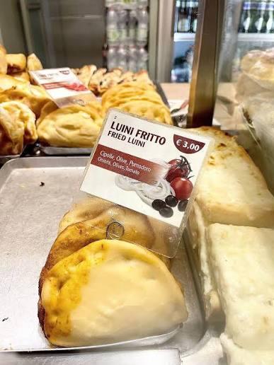 Παντσερότι, ένα από τα πιο διάσημα street food του Μιλάνου