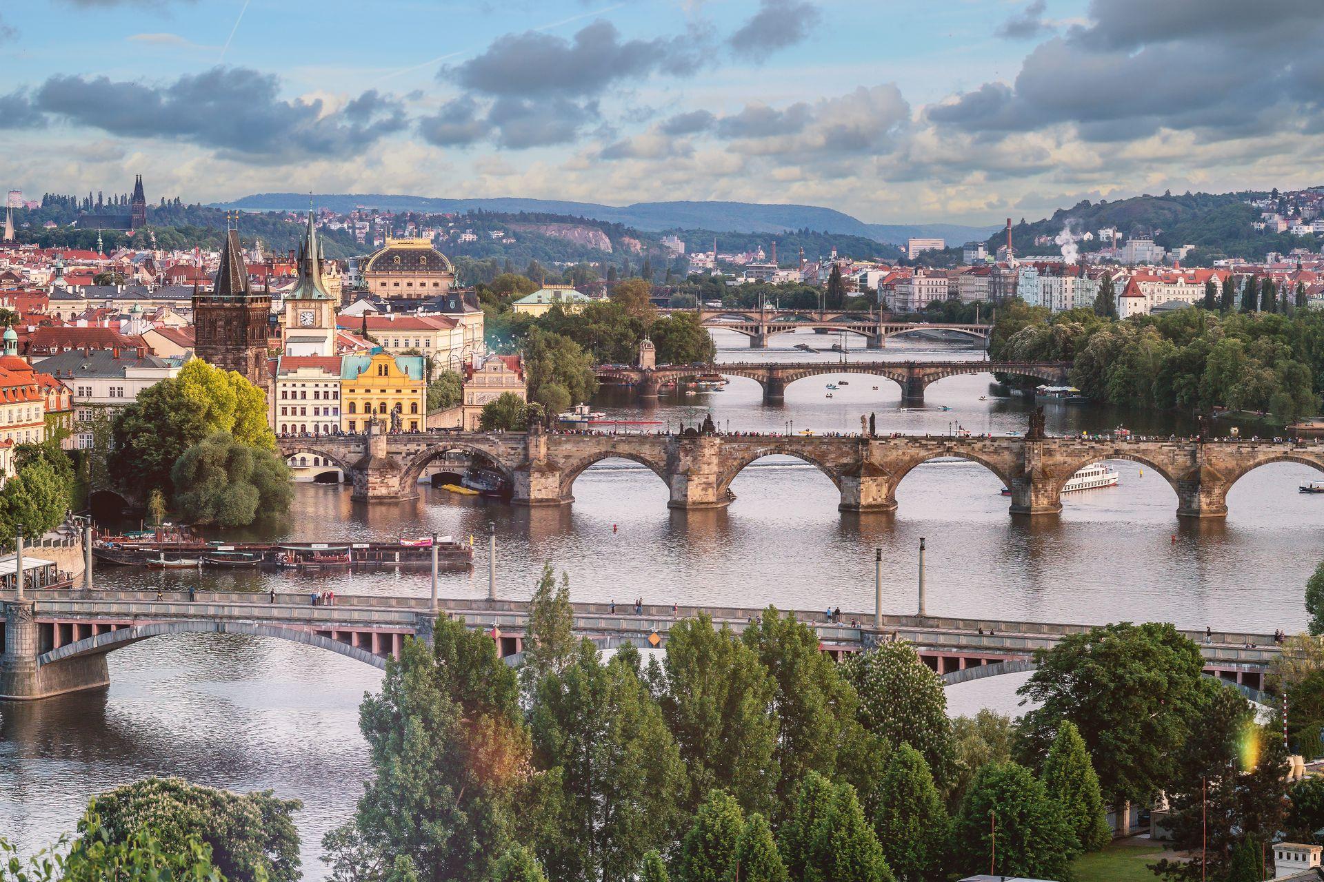 Η γέφυρα Charles Bridge στην Πράγα